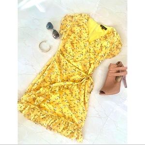 Yellow daytime mini dress